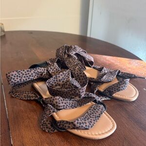 Old Navy Brown Leopard Print Women's Sandals